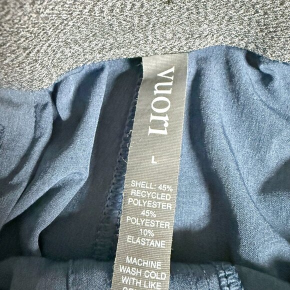 Vuori Banks Short - Picture 9 of 13